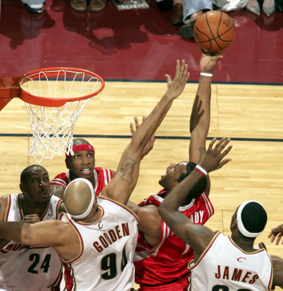 以便在狭窄 以便在狭窄