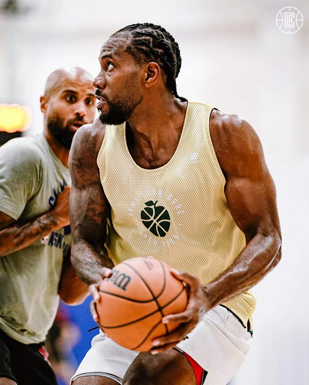 而是以比赛 而是以比赛